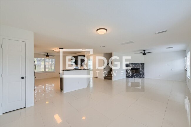 1035 San Antonio Ct in Rosenberg, TX - Building Photo - Building Photo