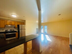 34 Raymond St in Boston, MA - Building Photo - Building Photo