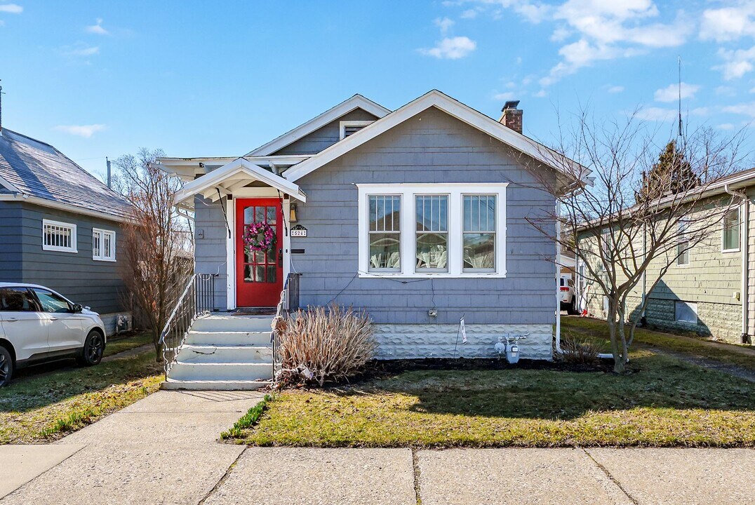 524 La Salle Ave in St. Joseph, MI - Building Photo