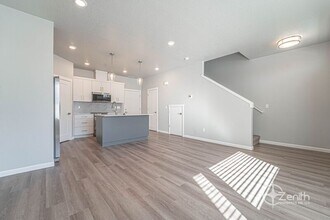 16326 NE 20th St in Vancouver, WA - Building Photo - Building Photo