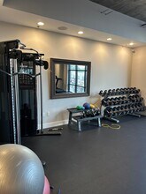 1 Carriage City Plz in Rahway, NJ - Building Photo - Building Photo