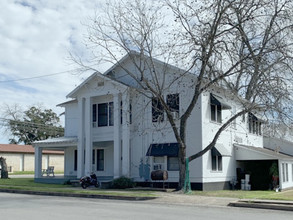 158 E Colorado St in La Grange, TX - Building Photo - Other