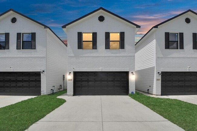 property at 4613 Ireland St