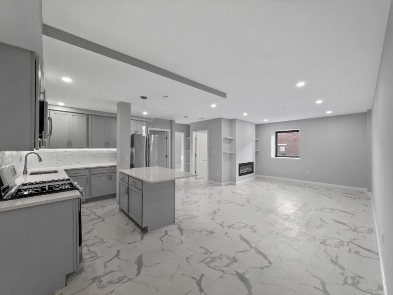 225-235 Essex St in Lawrence, MA - Foto de edificio