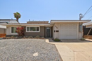 5139 Ewing St in San Diego, CA - Building Photo