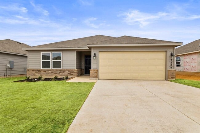 property at 3209 Ridge Pl