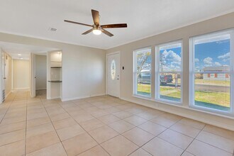 3704 Travis Ave in Odessa, TX - Building Photo - Building Photo