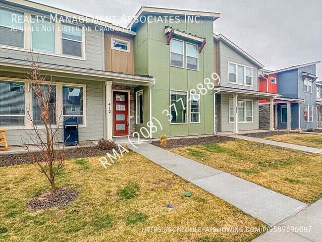 property at 412 N Traquair Ln