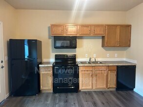 1730 Montana Hwy 35 in Kalispell, MT - Building Photo - Building Photo