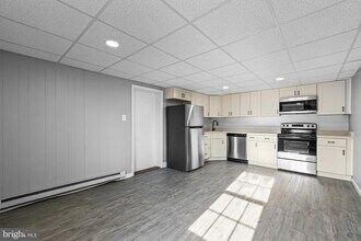 1480 Seven Valleys Rd, Unit 2 in York, PA - Foto de edificio - Building Photo