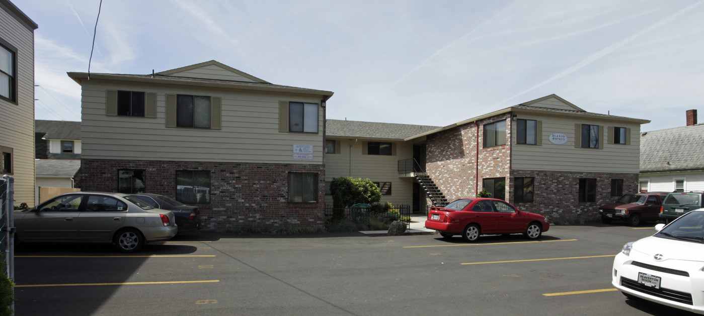 Bella Vista Apartments in Portland, OR - Building Photo