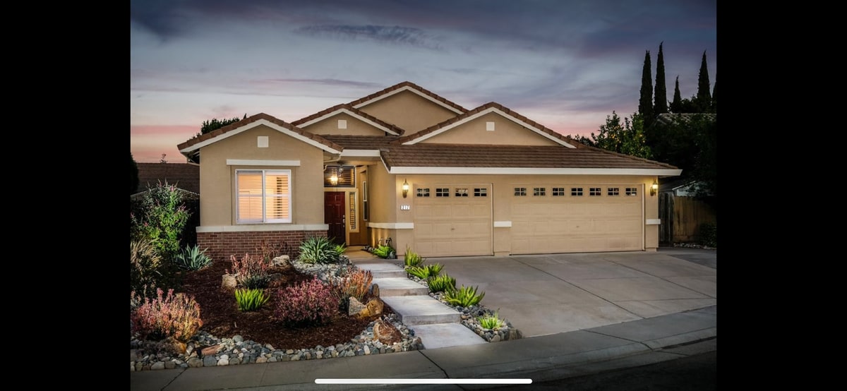 217 Kempsford Ct in Roseville, CA - Building Photo