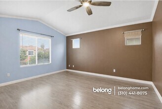 7208 Paseo Del Rio in City Of Commerce, CA - Foto de edificio - Building Photo