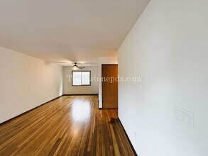 233 N Failing St in Portland, OR - Building Photo - Building Photo