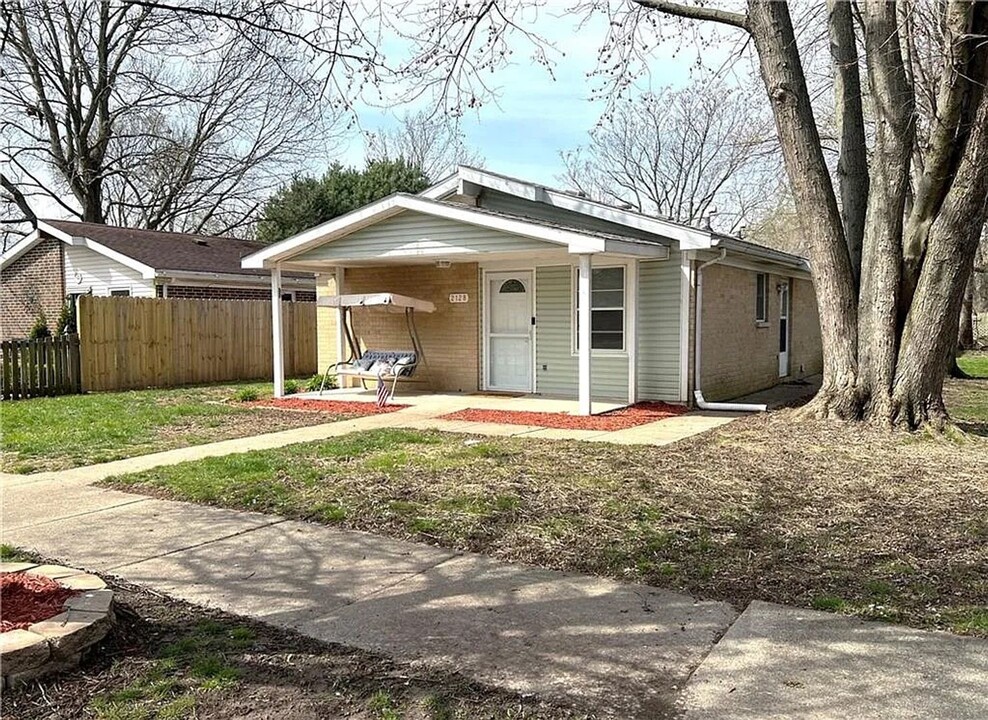 2128 N 28th St in Terre Haute, IN - Building Photo
