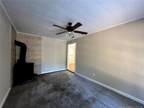 1602 Crescent Dr in Spring Lake, NC - Building Photo - Building Photo