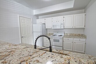 12766 Ironstone Way in Parker, CO - Building Photo - Building Photo