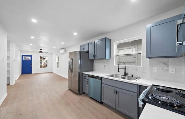 property at 3523 McIlhenny St