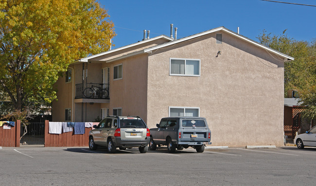 Towne Center Apartments in Bernalillo, NM - Building Photo - Building Photo