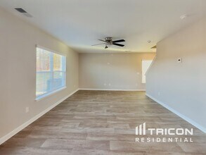 5235 Ironwood Dr in Winston-Salem, NC - Foto de edificio - Building Photo