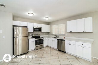 5142 Escalante Dr in North Port, FL - Building Photo - Building Photo