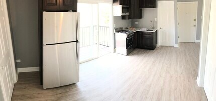 9909 S Ridgeland Ave, Unit 2S in Oak Lawn, IL - Foto de edificio - Building Photo