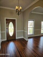 2103 Coral Dr in Lynn Haven, FL - Foto de edificio - Building Photo