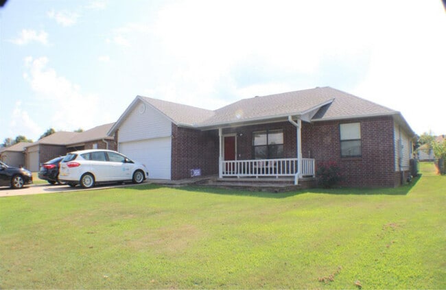 property at 530 Summer Dr