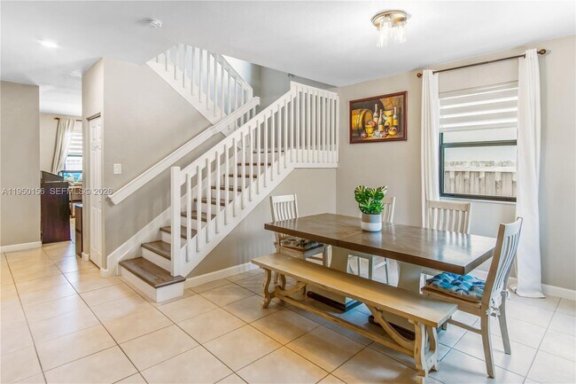 724 SE 37th Ave in Homestead, FL - Building Photo - Building Photo