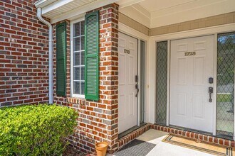 1733 Woodbrooke Dr in Southern Pines, NC - Building Photo - Building Photo
