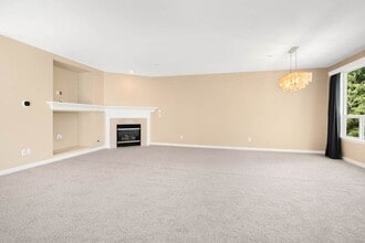 16940 128th Pl NE in Woodinville, WA - Building Photo - Building Photo