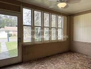 8129 Hawthorne St in Jacksonville, FL - Building Photo - Building Photo