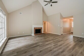 4123 Chanticleer Dr NW in Kennesaw, GA - Building Photo - Building Photo