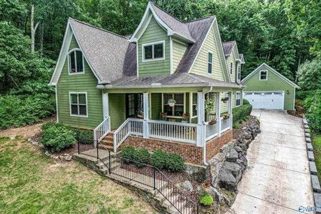 property at 1716 NE Wellman Ave