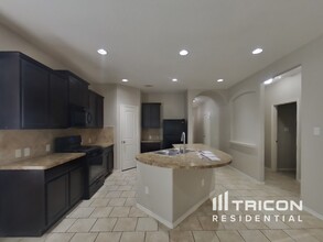 9047 Kissena Park in Converse, TX - Building Photo - Building Photo