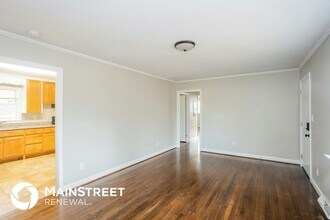 509 Frank Dr in Charlotte, NC - Foto de edificio - Building Photo