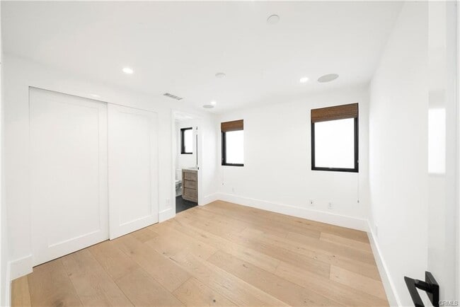 616 Acacia Ave in Newport Beach, CA - Building Photo - Building Photo