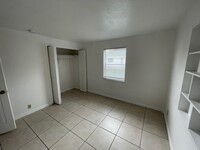 1539 Magnolia Dr, Unit A photo'