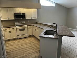 18072 Horseshoe Bay Cir in Ft. Myers, FL - Building Photo - Building Photo