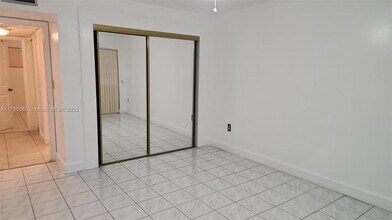 650 NE 149th St-Unit -505F in North Miami, FL - Building Photo - Building Photo