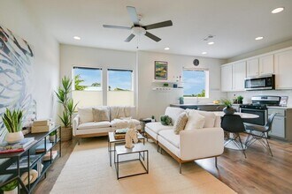 3007 E 12th St in Austin, TX - Building Photo - Building Photo