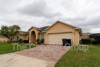 418 Moscato Dr in Davenport, FL - Building Photo - Building Photo