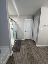 5508 Woods Pointe Dr in McCordsville, IN - Building Photo - Building Photo