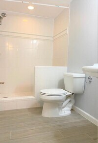 13014 Leader St photo'