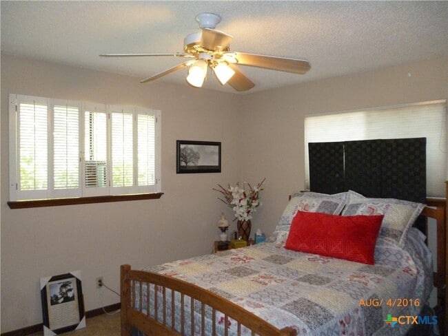 property at 1640 Old Marion Rd