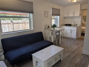 311 SW 2nd Ave in Dania Beach, FL - Building Photo - Building Photo