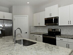 4514 NW King Ct in Jensen Beach, FL - Building Photo - Building Photo