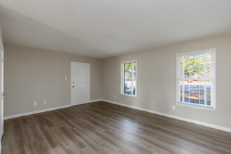 Miars Farm in Chesapeake, VA - Building Photo - Interior Photo