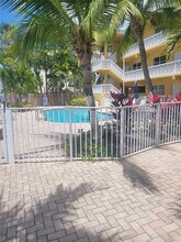 815 Middle River Dr in Fort Lauderdale, FL - Building Photo - Building Photo