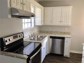 1005.5 Pine St in McKinney, TX - Building Photo - Building Photo